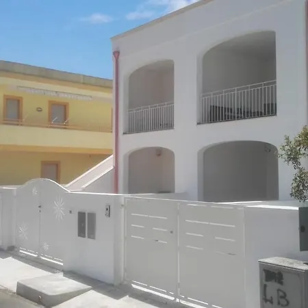 Zona Maldive Del Salento, Sabbiosa A 350 M, 2 Bagni, Clima, Posto Auto Esclusivo *
